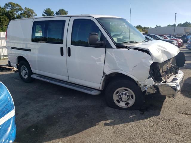 1GCWGAFG2J1912527 - 2018 CHEVROLET EXPRESS G2500 WHITE photo 4