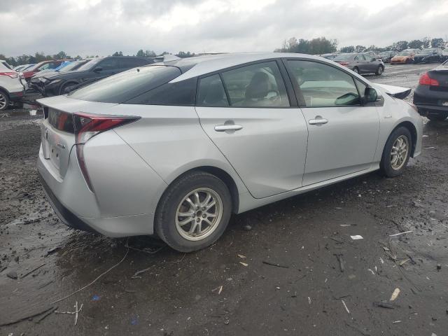 JTDKBRFU2G3520422 - 2016 TOYOTA PRIUS SILVER photo 3