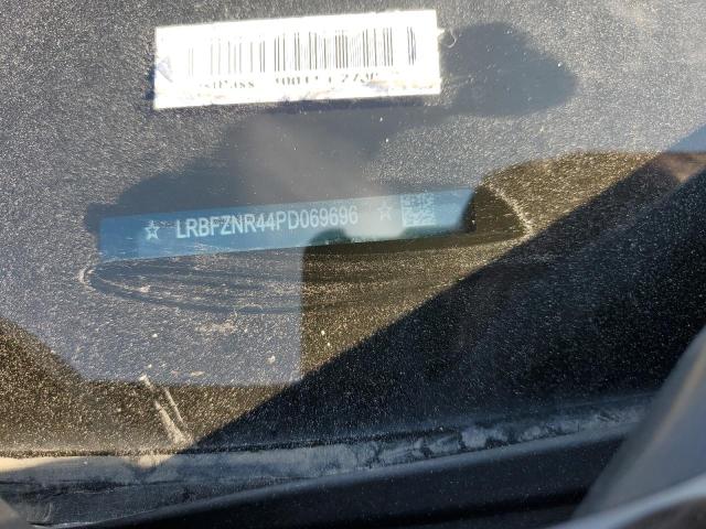 LRBFZNR44PD069696 - 2023 BUICK ENVISION ESSENCE Սև լուսանկար 12