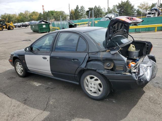 1G8ZJ52722Z132729 - 2002 SATURN SL2 BLACK photo 2