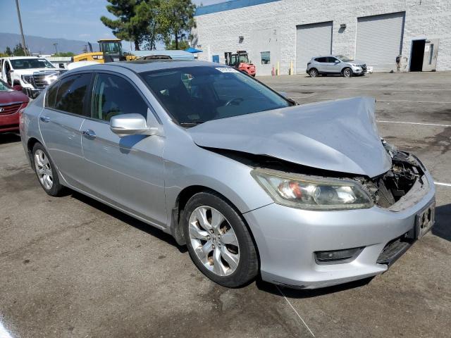 1HGCR2F76FA051493 - 2015 HONDA ACCORD EX SILVER photo 4