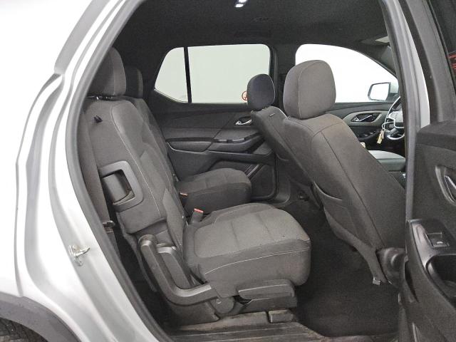 1GNEVMKW7NJ170185 - 2022 CHEVROLET TRAVERSE LT SILVER photo 11
