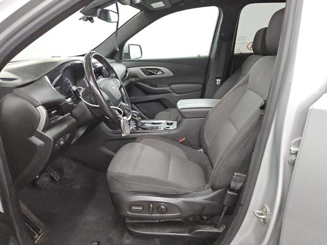1GNEVMKW7NJ170185 - 2022 CHEVROLET TRAVERSE LT SILVER photo 7