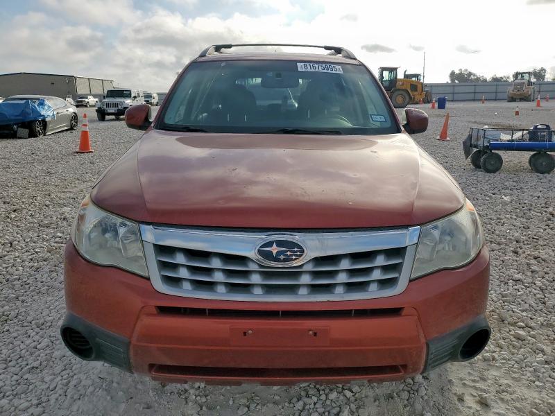 JF2SHADC1BH771763 - 2011 SUBARU FORESTER 2.5X PREMIUM BURGUNDY photo 5