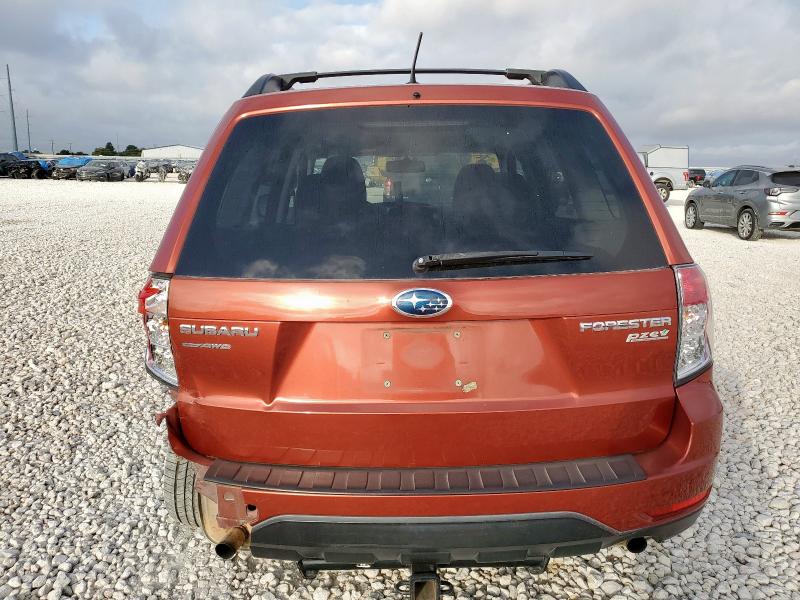 JF2SHADC1BH771763 - 2011 SUBARU FORESTER 2.5X PREMIUM BURGUNDY photo 6