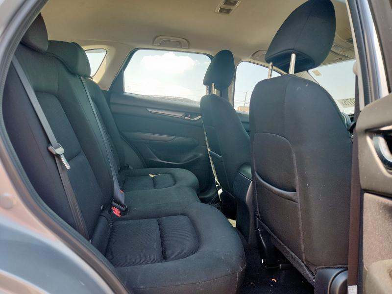 JM3KFBBM8K0632905 - 2019 MAZDA CX-5 SPORT SILVER photo 10