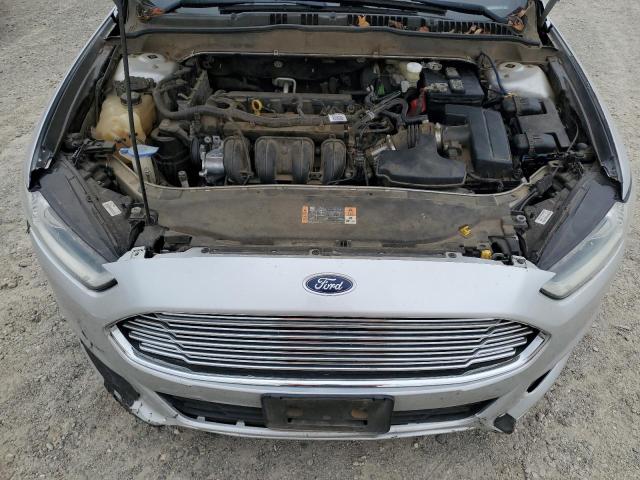 3FA6P0H78GR387033 - 2016 FORD FUSION SE SILVER photo 11