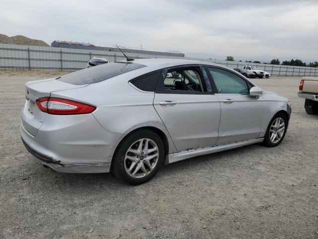 3FA6P0H78GR387033 - 2016 FORD FUSION SE SILVER photo 3
