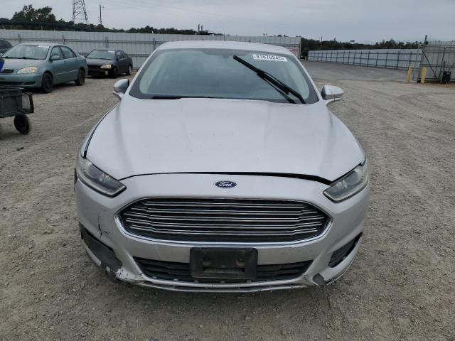 3FA6P0H78GR387033 - 2016 FORD FUSION SE SILVER photo 5