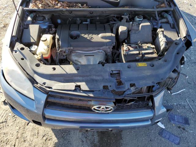 2T3BF4DV3CW250028 - 2012 TOYOTA RAV4 BLUE photo 11