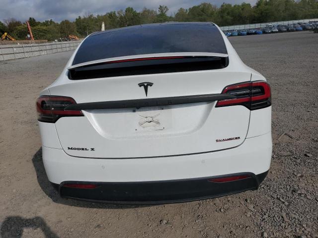 5YJXCBE24HF042325 - 2017 TESLA MODEL X Beyaz fotoğraf 6