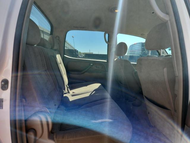 5TBDT44106S554348 - 2006 TOYOTA TUNDRA DOUBLE CAB SR5 WHITE photo 10