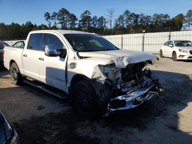 1N6AA1E69HN534016 - 2017 NISSAN TITAN SV WHITE photo 4