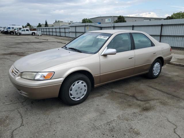1998 TOYOTA CAMRY CE, 