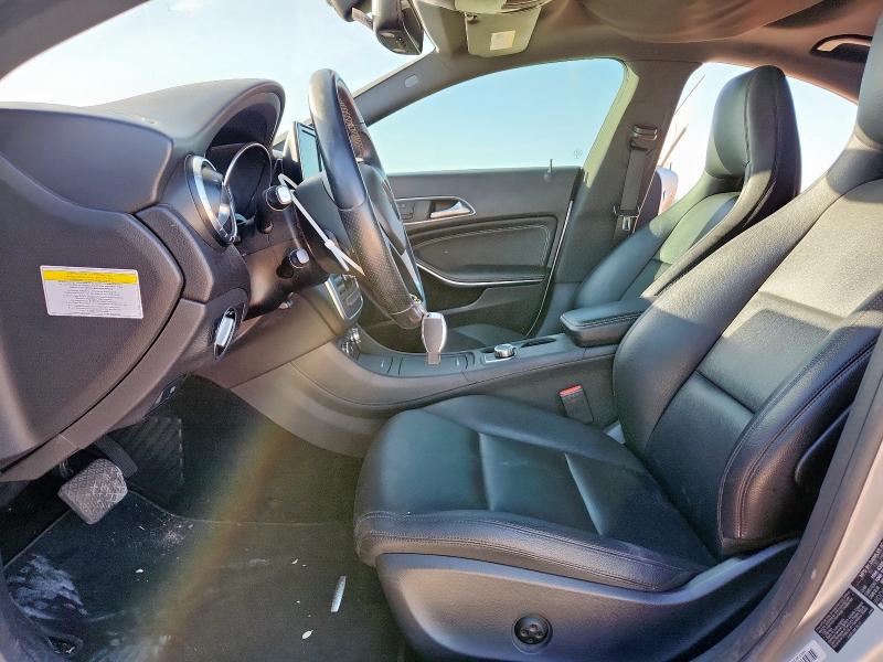 WDDSJ4EBXEN044918 - 2014 MERCEDES-BENZ CLA 250 银色 照片 7