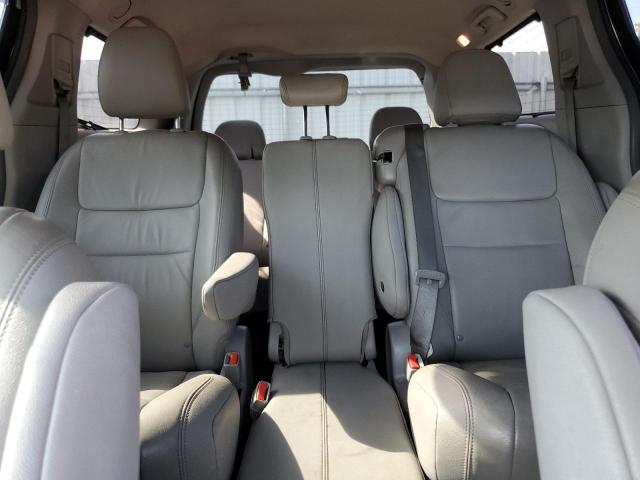 5TDYK3DC1FS669886 - 2015 TOYOTA SIENNA XLE Արծաթագույն լուսանկար 10