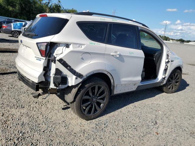 1FMCU9J92HUD41399 - 2017 FORD ESCAPE TITANIUM WHITE photo 3