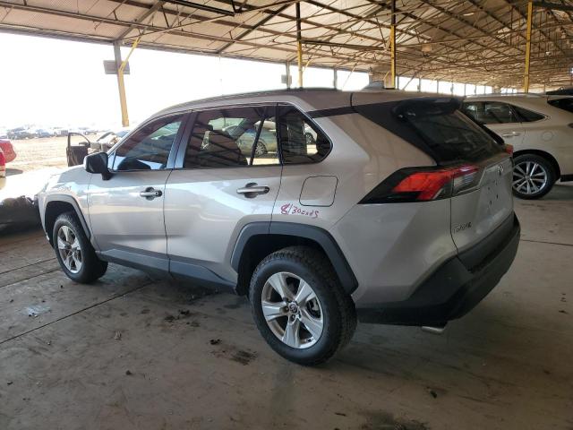 2T3W1RFVXMC141904 - 2021 TOYOTA RAV4 XLE SILVER photo 2