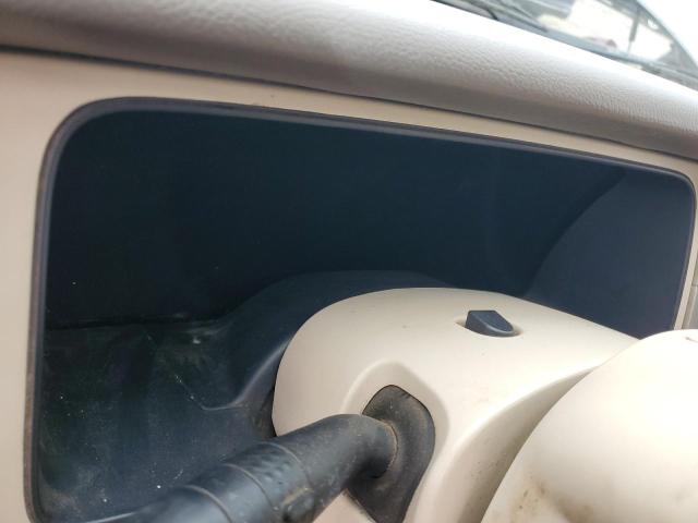 5LMFU27R34LJ06888 - 2004 LINCOLN NAVIGATOR თეთრი ფოტო 9