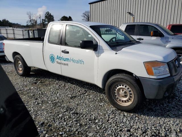 1N6BA06E98N308725 - 2008 NISSAN TITAN XE WHITE photo 4