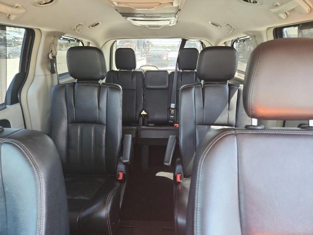 2C4RC1CG5FR618362 - 2015 CHRYSLER TOWN & COU TOURING L GRAY photo 10