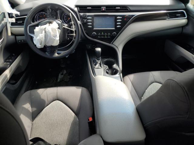 4T1B11HK6JU548897 - 2018 TOYOTA CAMRY L Ақ фото 8