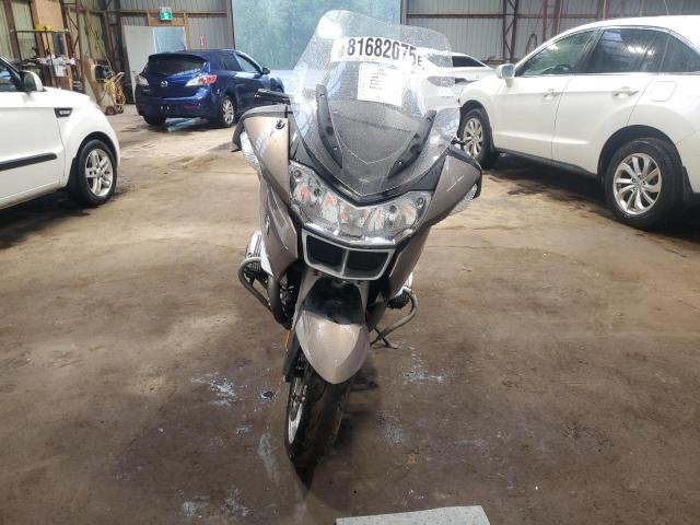 WB10368028ZR68216 - 2008 BMW R1200 RT BEIGE photo 2