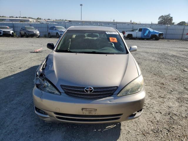 JTDBF30K120086139 - 2002 TOYOTA CAMRY LE GOLD photo 5