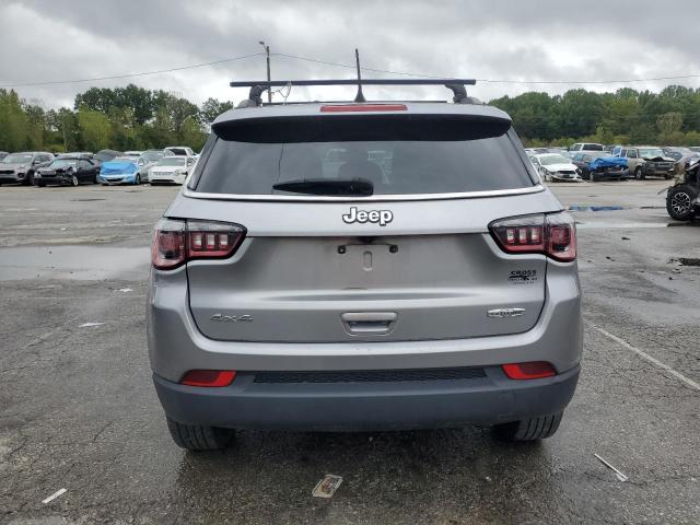 3C4NJDBB7KT597114 - 2019 JEEP COMPASS LATITUDE ვერცხლისფერი ფოტო 6