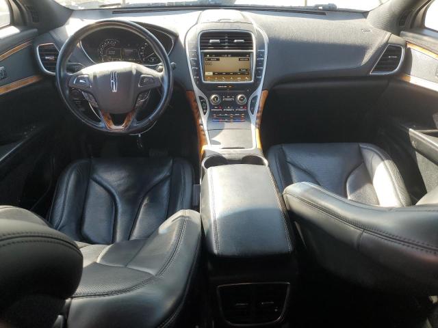 2LMTJ8LP6GBL54664 - 2016 LINCOLN MKX RESERVE WHITE photo 8