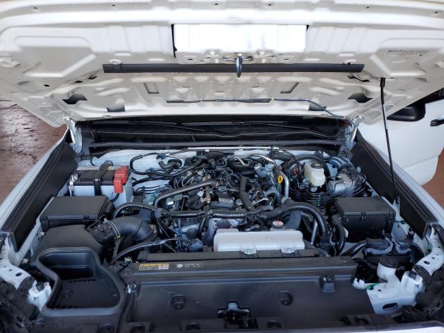 JTEVA5BR5S5009659 - 2025 TOYOTA 4RUNNER SR5 WHITE photo 11