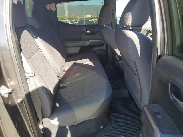 3TMAZ5CN0KM086022 - 2019 TOYOTA TACOMA DOUBLE CAB Szary zdjęcie 10