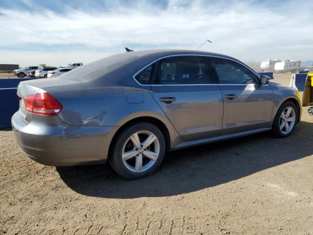 1VWBH7A32DC047471 - 2013 VOLKSWAGEN PASSAT SE Сірий фото 3