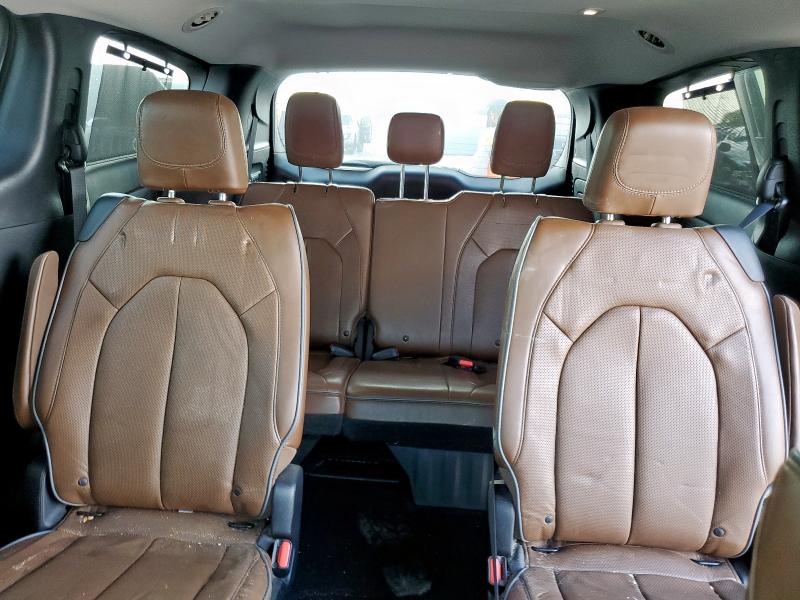 2C4RC1GGXJR364828 - 2018 CHRYSLER PACIFICA LIMITED GRAY photo 10