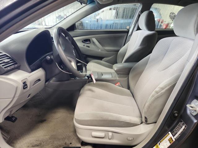 4T4BF3EK0AR028332 - 2010 TOYOTA CAMRY BASE GRAY photo 7