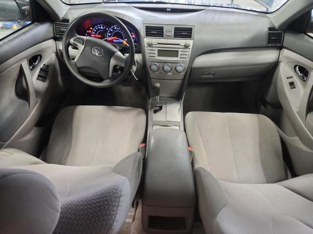 4T4BF3EK0AR028332 - 2010 TOYOTA CAMRY BASE GRAY photo 8