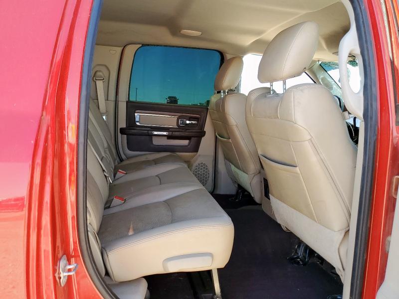 3C6UR5NL5HG771382 - 2017 RAM 2500 LARAMIE 红色 照片 10