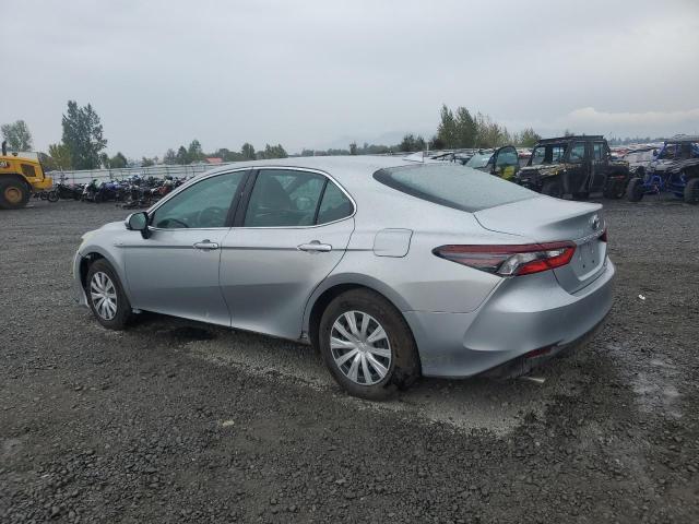 4T1C31AK7MU031069 - 2021 TOYOTA CAMRY LE 银色 照片 2