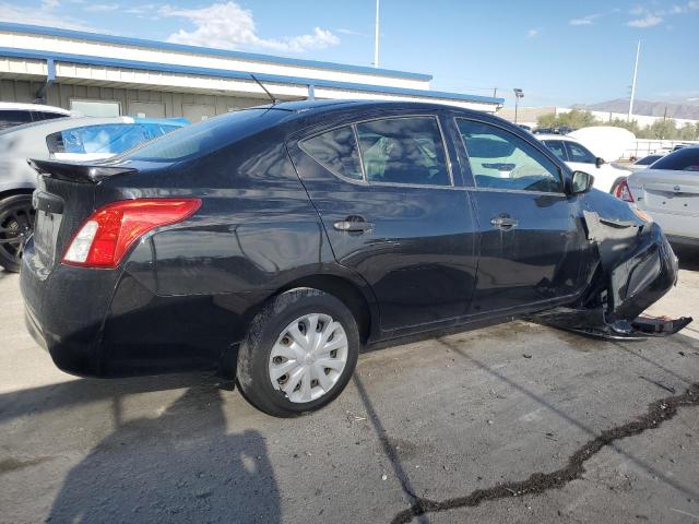 3N1CN7AP5JL804482 - 2018 NISSAN VERSA S Noir photo 3