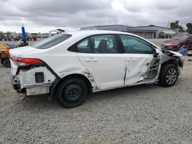 5YFEPMAE1NP275294 - 2022 TOYOTA COROLLA LE WHITE photo 3