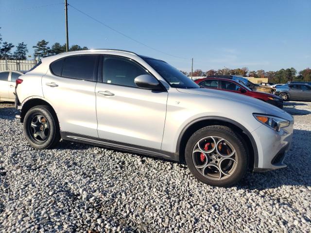 ZASPAKBN0N7D38987 - 2022 ALFA ROMEO STELVIO TI GRAY photo 4