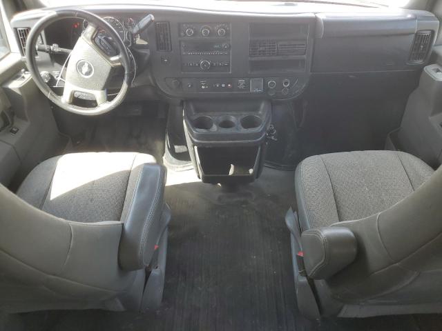 1GCZGHFGXK1357981 - 2019 CHEVROLET EXPRESS G3500 Սպիտակ լուսանկար 8