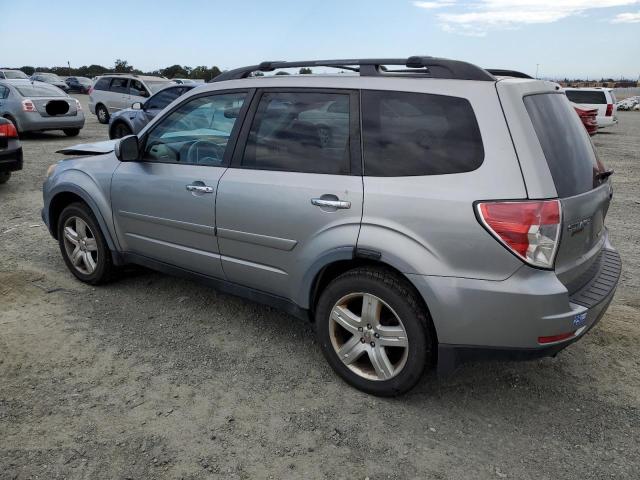 JF2SH63609H757954 - 2009 SUBARU FORESTER 2.5X PREMIUM ვერცხლისფერი ფოტო 2