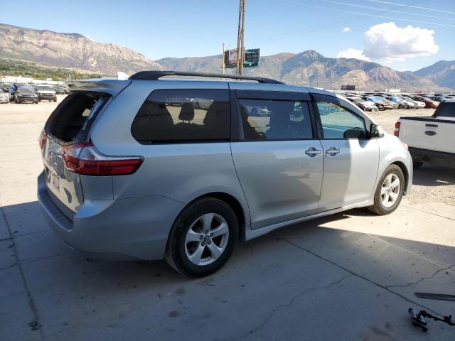 5TDKZ3DC3KS011952 - 2019 TOYOTA SIENNA LE ვერცხლისფერი ფოტო 3