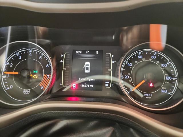 1C4PJMCS4FW750250 - 2015 JEEP CHEROKEE LATITUDE BLACK photo 9