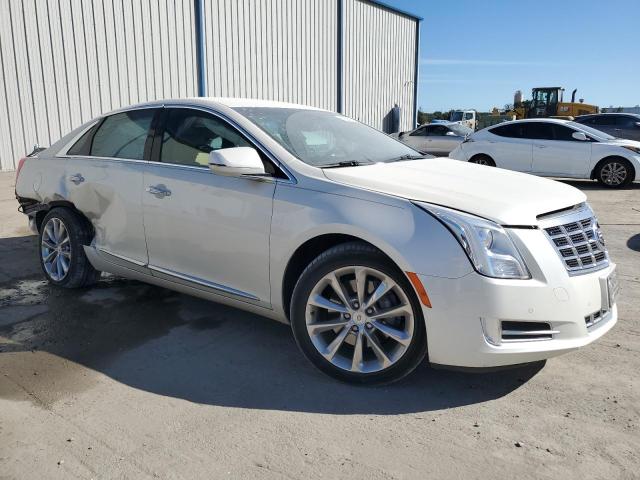 2G61S5S31D9126658 - 2013 CADILLAC XTS PREMIUM COLLECTION WHITE photo 4