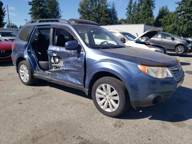 JF2SHAEC8BH766834 - 2011 SUBARU FORESTER LIMITED BLUE photo 4