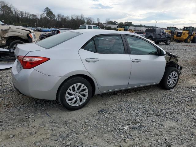 5YFBURHE7HP640581 - 2017 TOYOTA COROLLA L SILVER photo 3