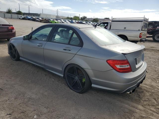 WDDGF4HB3CA612353 - 2012 MERCEDES-BENZ C 250 GRAY photo 2