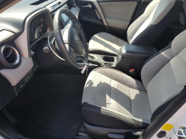 2T3WFREV8HW324127 - 2017 TOYOTA RAV4 XLE أبيض صورة 7